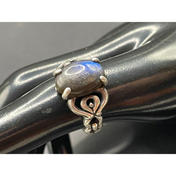 Vintage Moonstone Gemstone Silver Tone Ornate Cocktail Ring Sz 5.5 6.74g - Picture 2 of 11